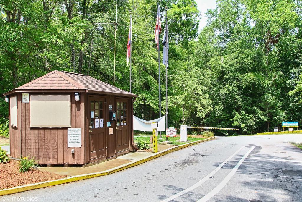 Forest Lake Camping Resort Cabin 18 Advance Luaran gambar