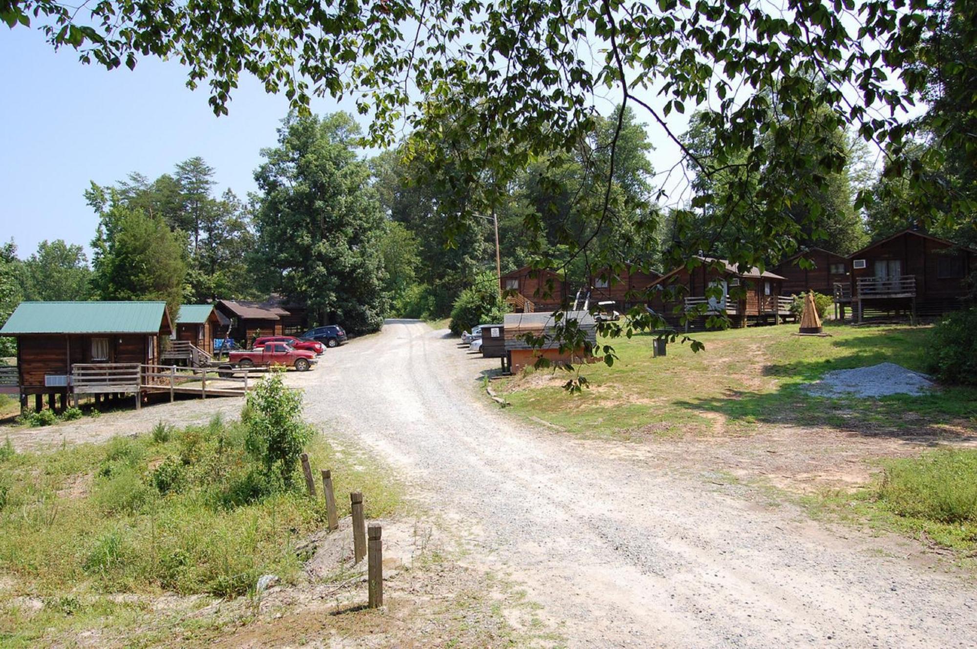 Forest Lake Camping Resort Cabin 18 Advance Luaran gambar