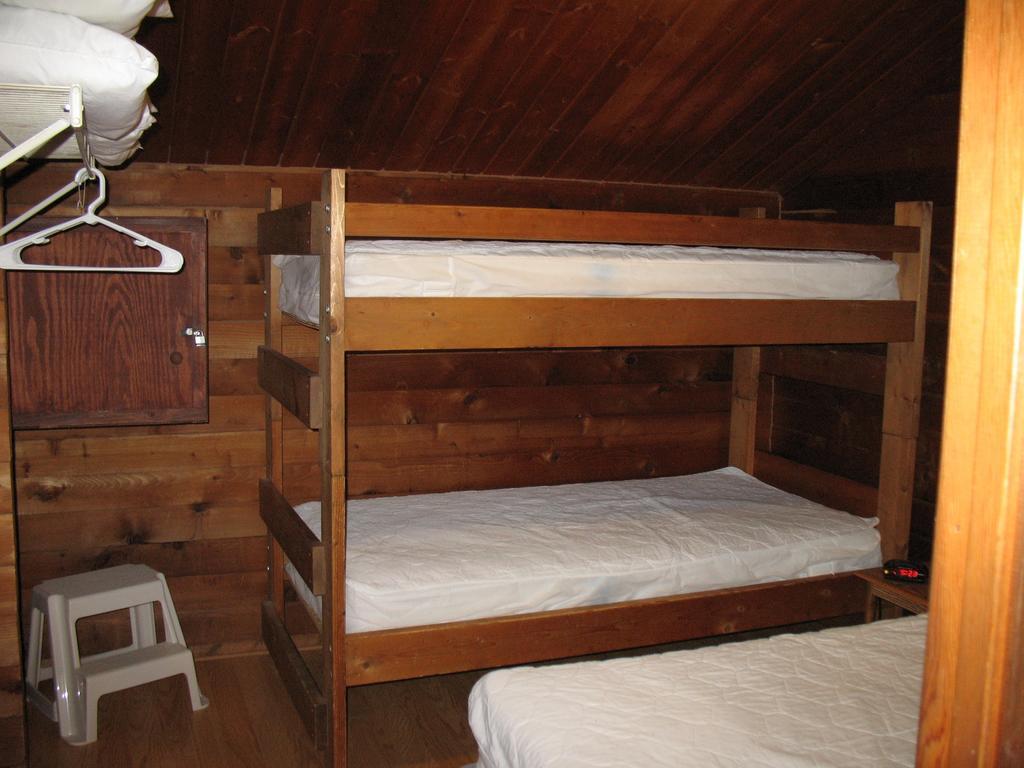 Forest Lake Camping Resort Cabin 18 Advance Luaran gambar